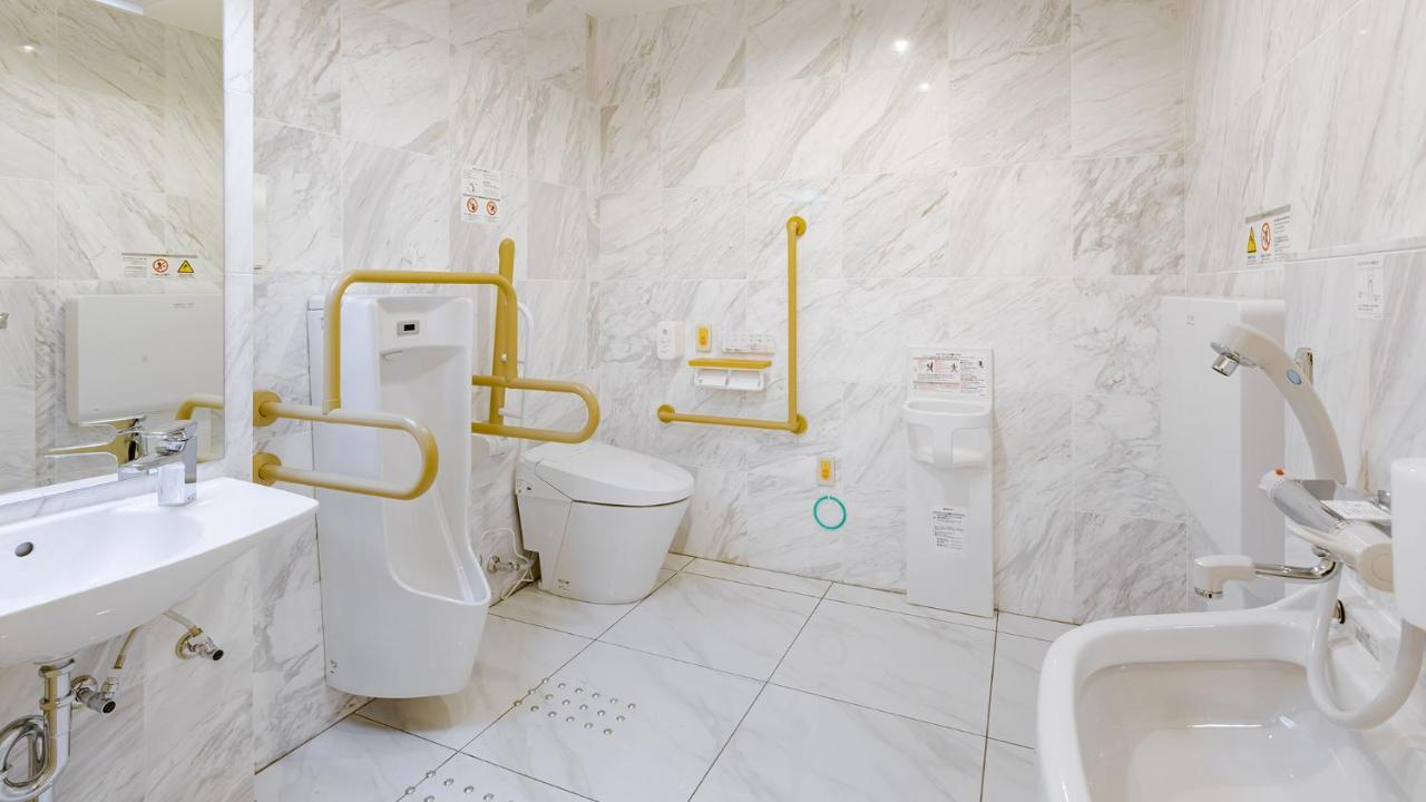Toyoko Inn Kyoto Nijojo Minami Екстер'єр фото