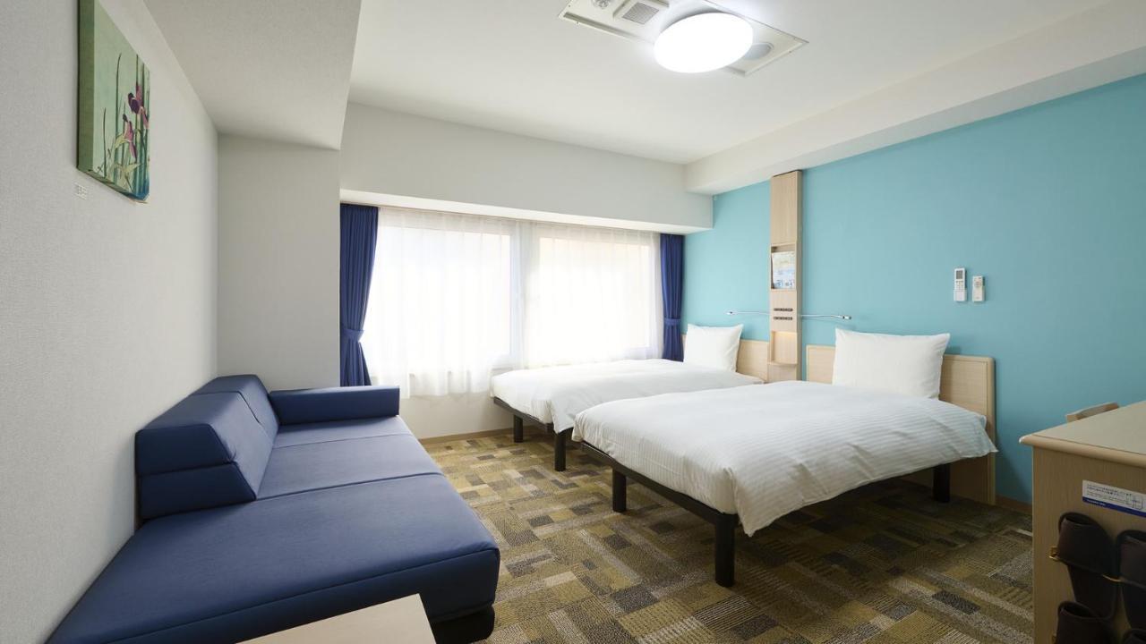Toyoko Inn Kyoto Nijojo Minami Екстер'єр фото